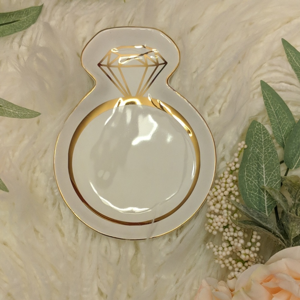 Engagement Ring Dish - Picture 3 of 3